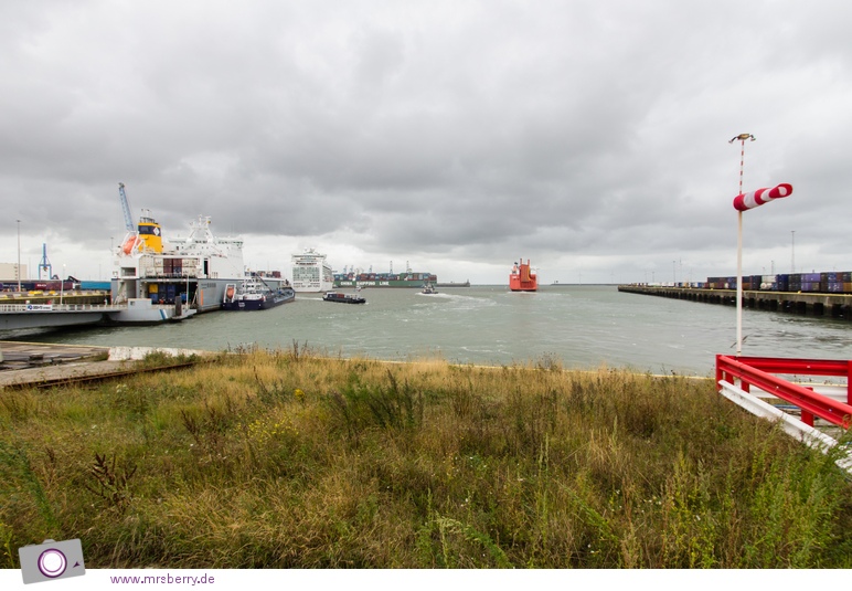 Urlaub in Belgien: Der Hafen von Zeebrügge