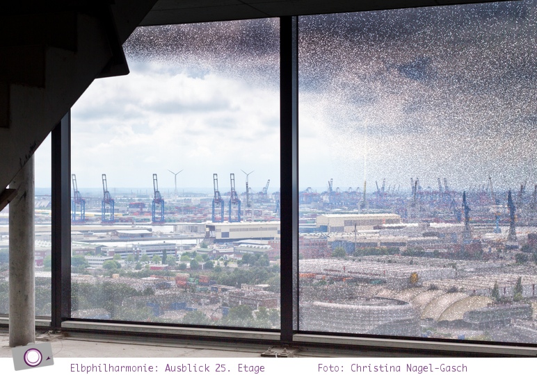 Elbphilharmonie Baustellenführung: Ausblick auf Hamburg aus der Luxuswohnung im 25. Stock