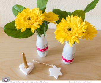 Basteln zum Muttertag: Actimel Vasen