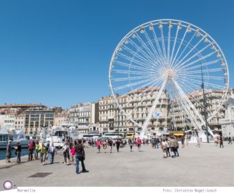 Norwegian Epic: Landgang in Marseille - das Riesenrad am alten Hafen von Marseille