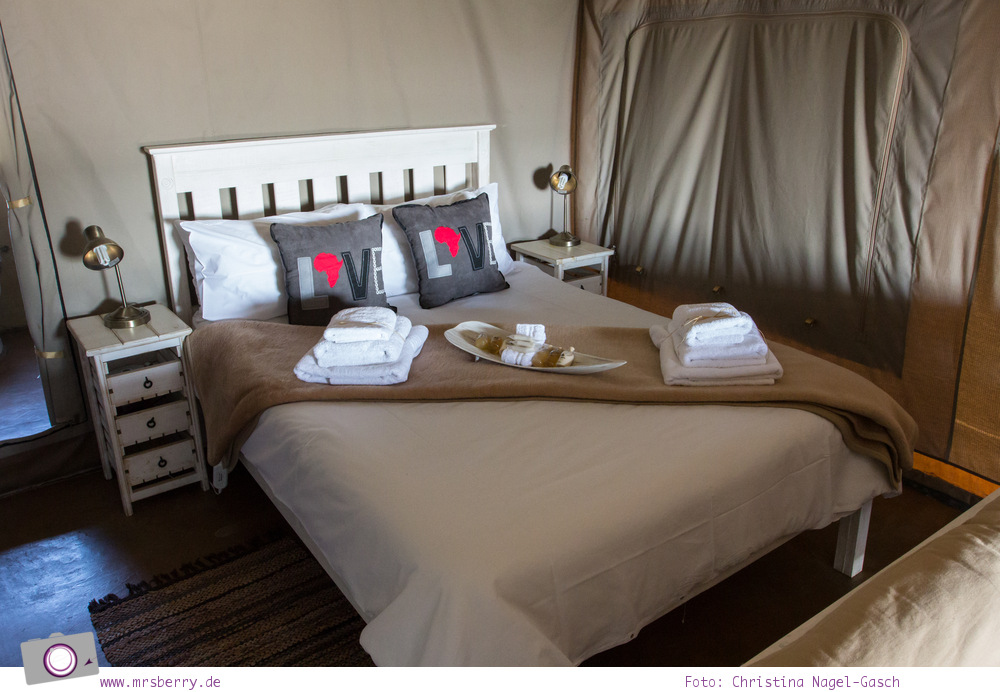 Südafrika Westkap - Einrichtung der B&B Luxus-Zelte in der Thali Thali Game Lodge
