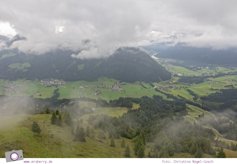 Familienurlaub im PillerseeTal: Jakobskreuz auf dem Aussichtsberg Buchensteinwand