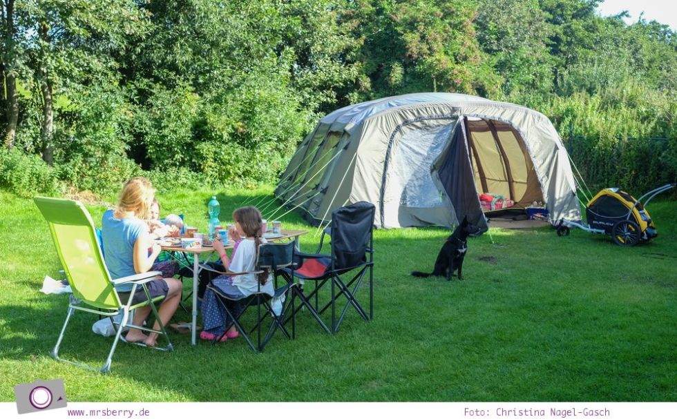 Camping in Norddeich im NordseeCamp (4 Sterne) MrsBerry KreativStudio