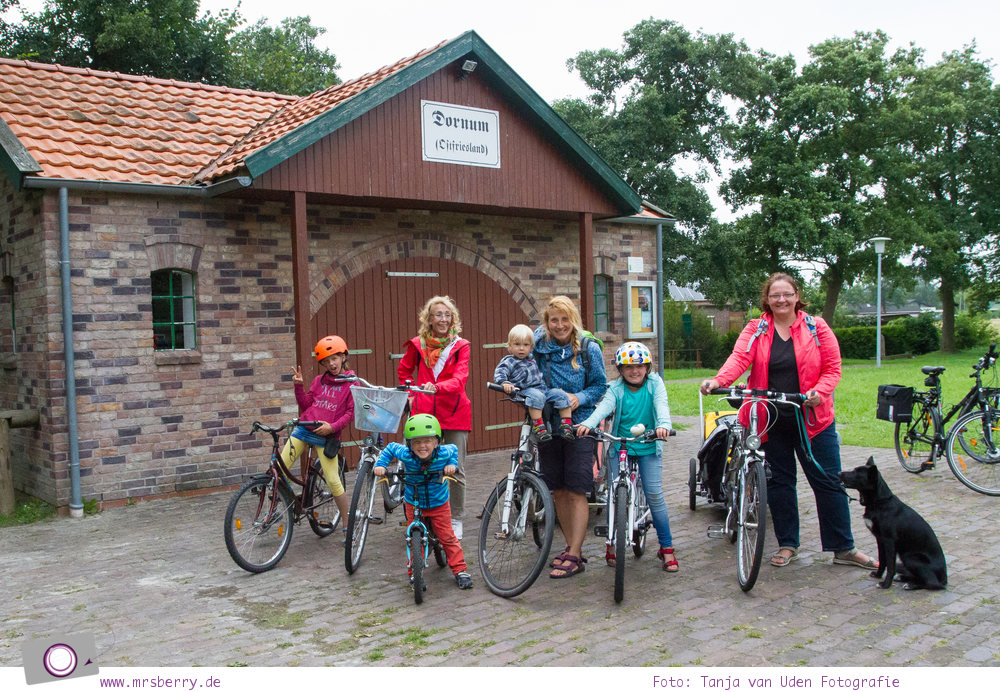 Norddeich: 16 Freizeittipps für Familien an der Nordsee - mit der Museumseisenbahn von Norden nach Dornum