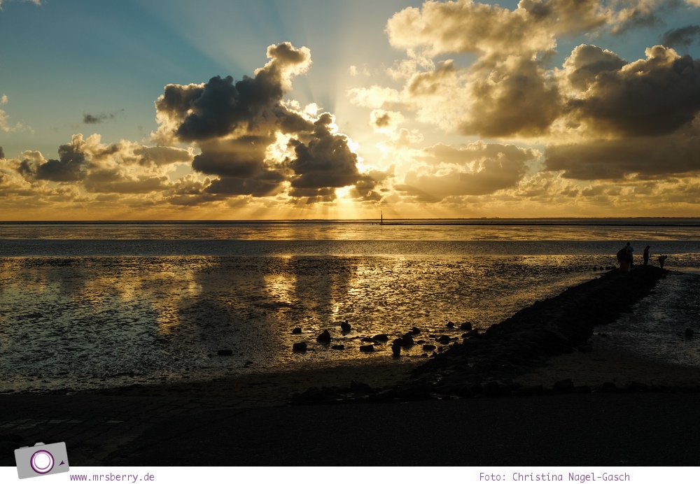 Norddeich: 16 Freizeittipps für Familien an der Nordsee - Sonnenuntergang an der Nordsee