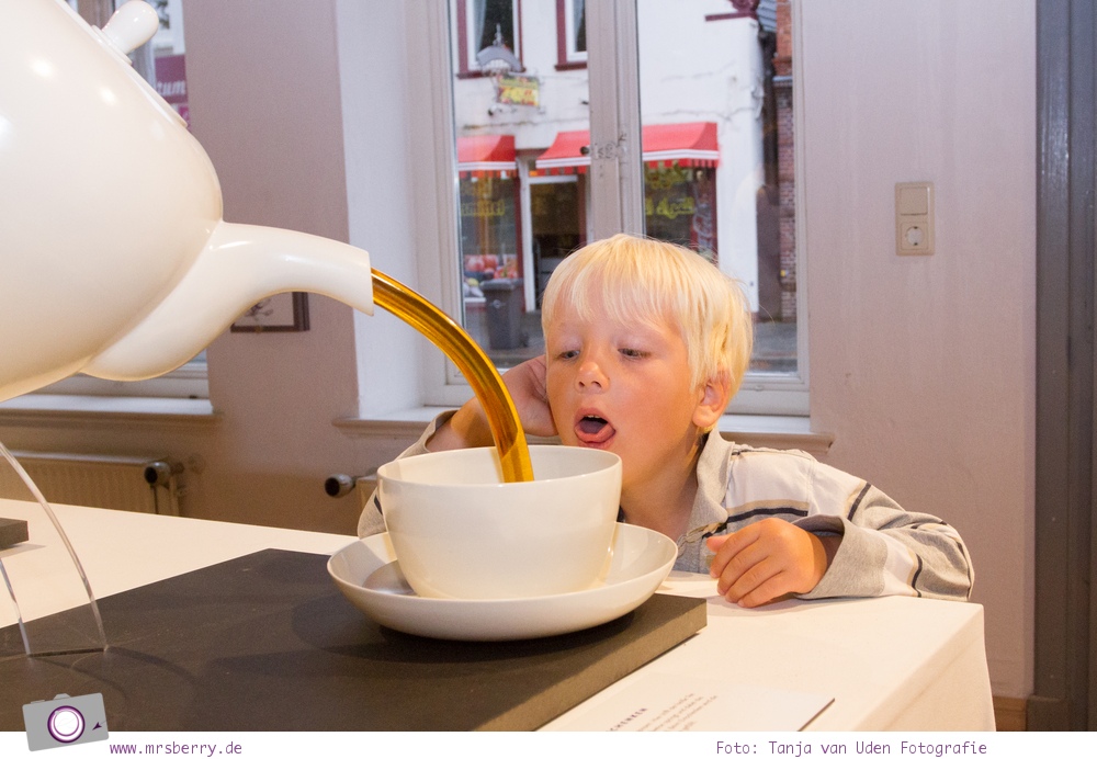 Norddeich: 16 Freizeittipps für Familien an der Nordsee - Teemuseum in Norden