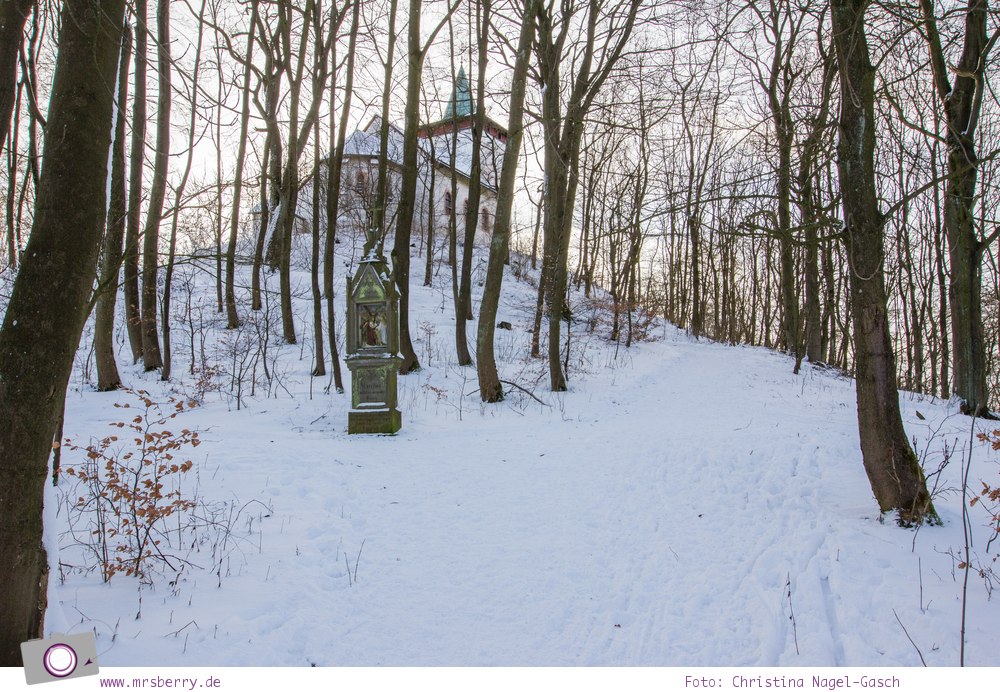 MrsBerry.de | Winter und Schnee in der Eifel: Rodeln am Michelsberg in Bad Münstereifel