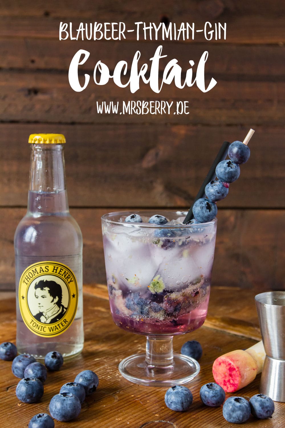 Muttertagsgeschenke: Gin-Cocktail-Party mit Rezept für Blaubeer-Thymian-Gin Cocktail