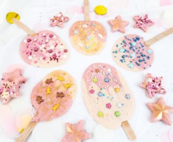 Schokoladenlollies selber machen - eine tolle last Minute Geschenkidee für alle die Schokolade lieben