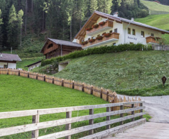 Bauernhofurlaub in Südtirol mit Roter Hahn | Urlaub auf dem Bauernhof im Mühlwalder Tal | Reisebericht MrsBerry Familienblog & Reiseblog
