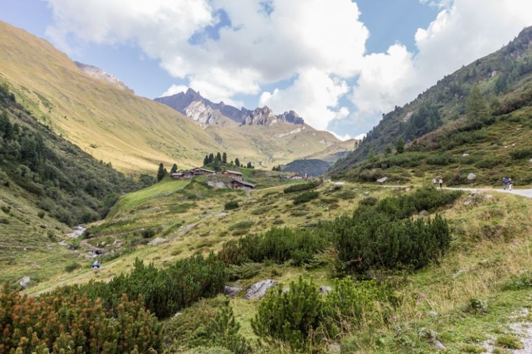Familienwanderungen im Ahrntal in Südtirol - Wanderung zur Knuttenalm | MrsBerry Familienreiseblog