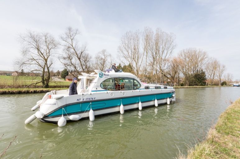 Hausbootferien in Frankreich - Familienurlaub auf dem Hausboot auf dem Rhein-Marne-Kanal in Elsass - MrsBerry Familien-Reiseblog