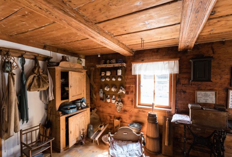 Sächsische Schweiz: Familienurlaub in Hinterhermsdorf - traditionelles Umgebindehaus von innen.