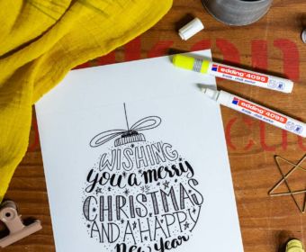 Lettering Weihnachtskugeln als Fensterbilder Vorlage zum kostenlosen Download
