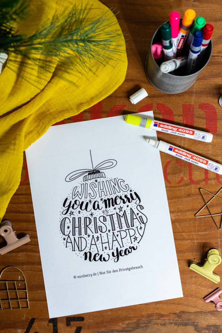 Lettering Weihnachtskugeln als Fensterbilder Vorlage zum kostenlosen Download